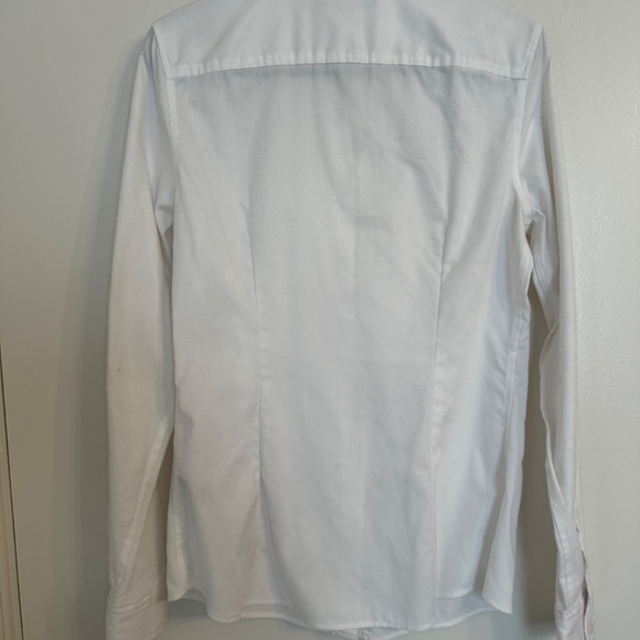 Crisp White Tailored Button Down Banana Republic Blouse - Picture 6 of 6